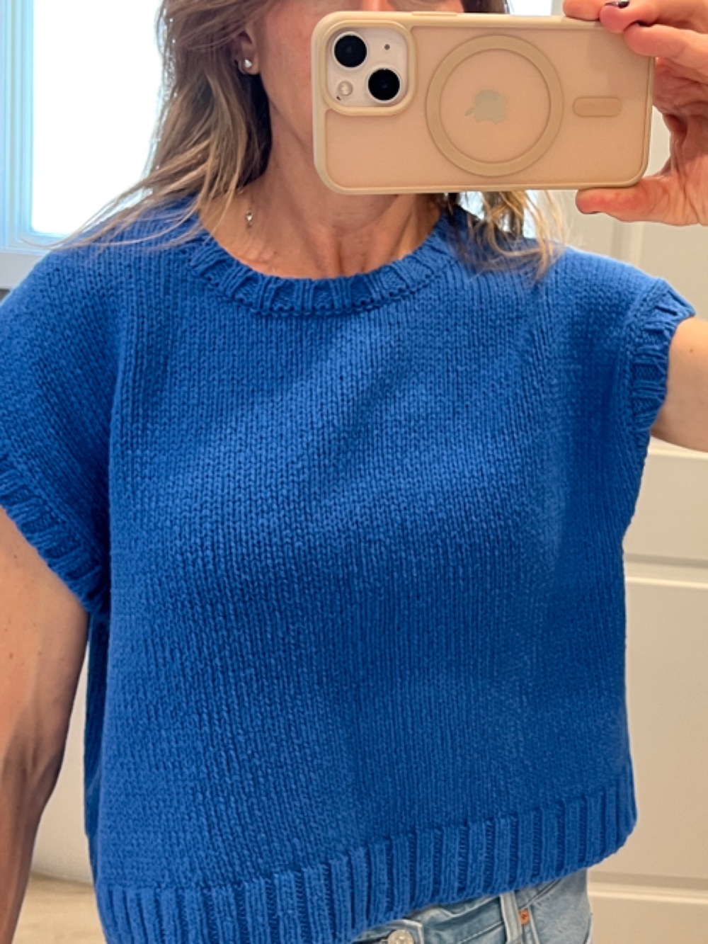 Le Bon Shoppe Women's Blue Short-Sleeve Crewneck Sweater
